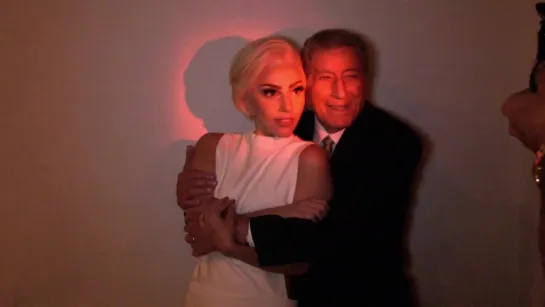 Tony Bennett, Lady Gaga - I Cant Give You Anything But Love (Studio Video)