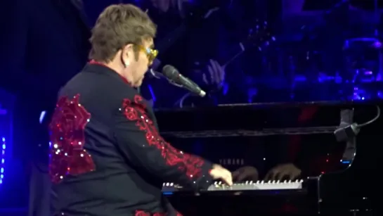 Elton John - Live @ Crocus City Hall, Moscow 14.12.2017 (Full Show)