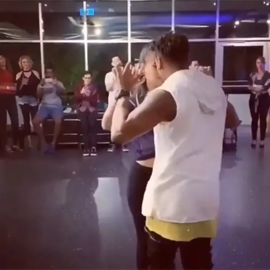 Видео от AFRO. ART. KIZOMBA.