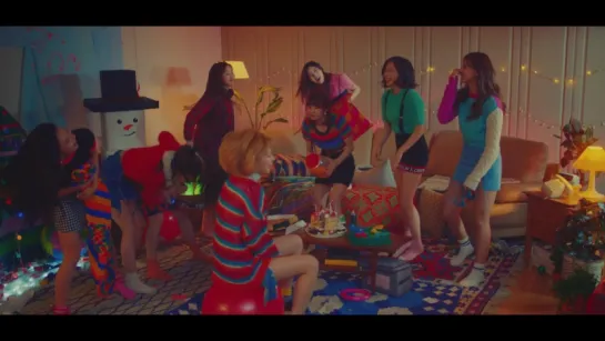 MV | TWICE (트와이스) - Merry & Happy