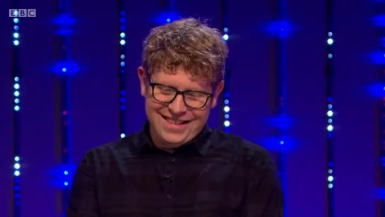 Insert Name Here 3x07 - Adrian Chiles, Suzannah Lipscomb, Sara Pascoe, Anita Rani