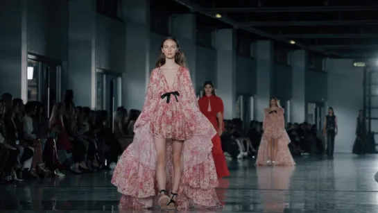 Giambattista Valli весна-лето 2019