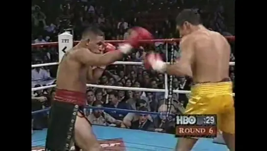 Oscar De La Hoya vs Hector Camacho BOI.tv