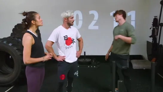 #2 Видео: Nina Crushes Zac’s Workout  Gym Time with Zac Efron