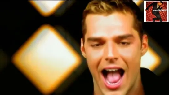 Ricky Martin Livin La Vida Loca ( Spanglish ).720 mp4