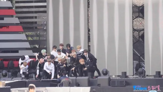 [fancam] 180908 NCT2018 - Black on Black (Репетиция) @ DMC Festival 2018 ’MBC Korean Music Wave’