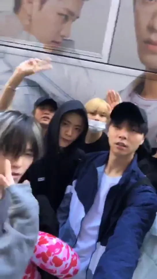 190424_NCT_127_IG_LIVE