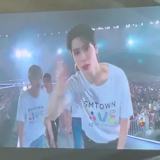 [fancam] 190804  @ SMTOWN LIVE 2019 в Токио. День 2.