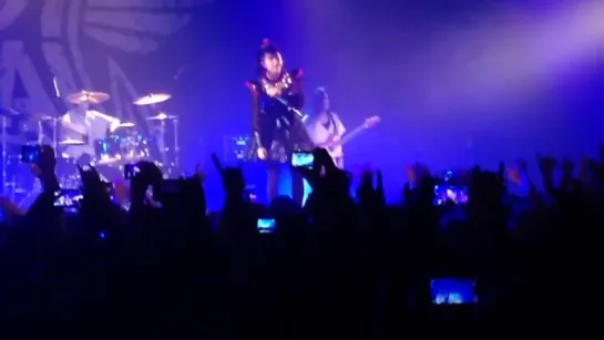 BABYMETAL - Su talks with crowd 1 - Karate - NY - 2016.05.04