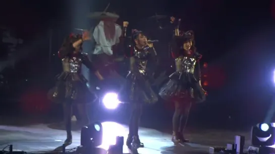 [fancam] BABYMETAL - Meta Taro - Wembley Arena, London 2016