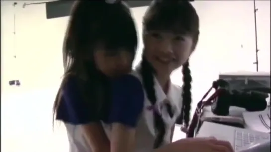 BABYMETAL - Kawaii Moa and Yui funny video :)