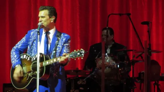 Chris Isaak - "Down In Flames" (Massey Hall, Toronto, 24.05.2016)