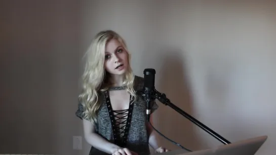 Holly Henry [Cover Katy Perry - Kiss Me]