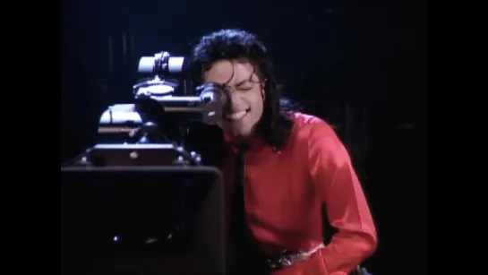 Michael Jackson - Liberian Girl (1989) 720 MJJ