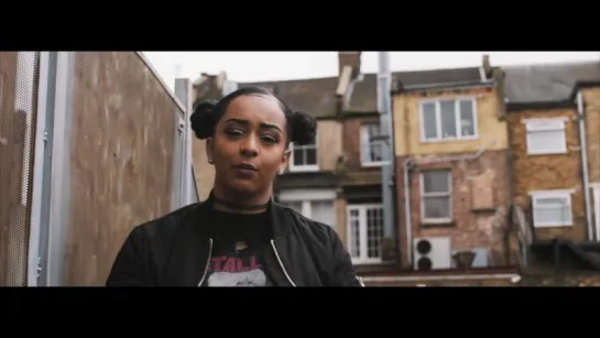 Paigey Cakey - Hot Tings (Music Video)