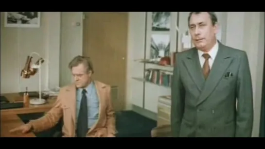 Коней на переправе не меняют (1980)