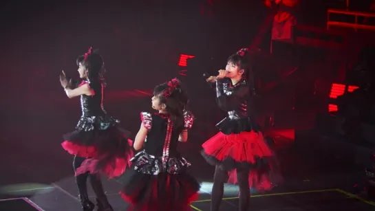 13. BABYMETAL - Megitsune (Live at Yokohama 2015)