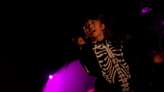 4. BABYMETAL - Onedari Daisakusen (LEGEND Z) - 2013.02.01