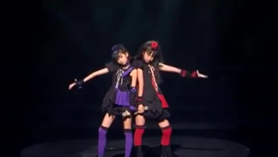 Suzuka Nakamoto & Himeka Nakamoto (2009)