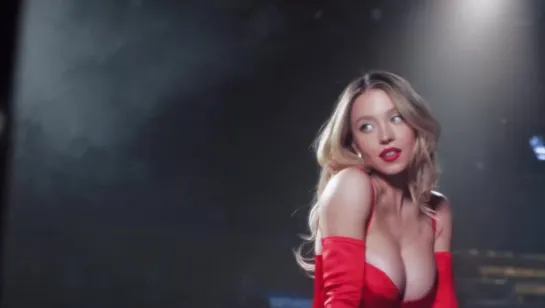 Sydney Sweeney SNL