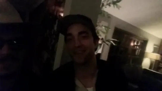 Robert Pattinson In Beverly Hills LA 19.11.2016 - Видео Dailymotion