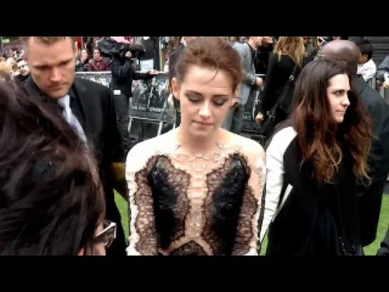 SNOW WHITE AND THE HUNTSMAN WORLD PREMIERE KRISTEN STEWART