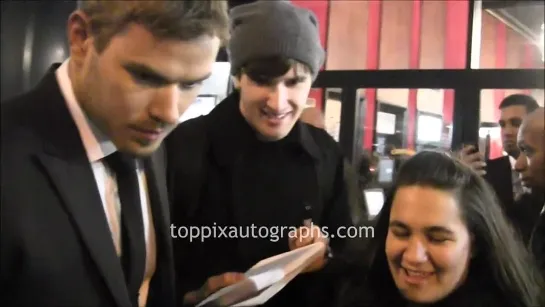 Kellan Lutz - Signing Autographs at 'Lincoln' Premiere in NYC