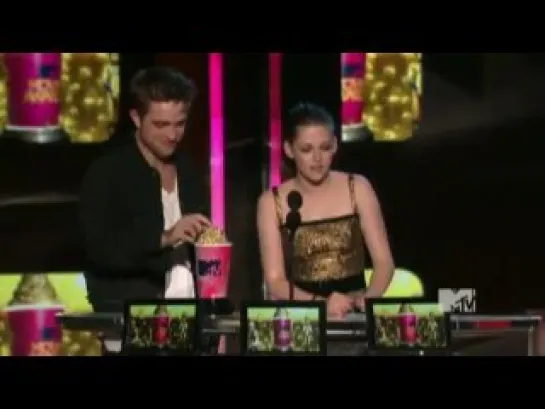 MTV Movie Awards 2010: Best Kiss