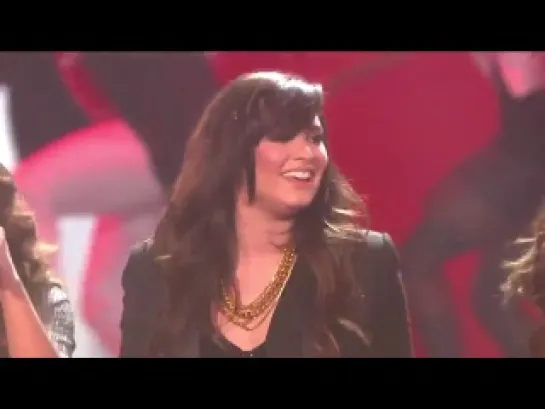 Fifth Harmony & Demi Lovato - Give Your Heart A Break (The X Factor USA Finals)