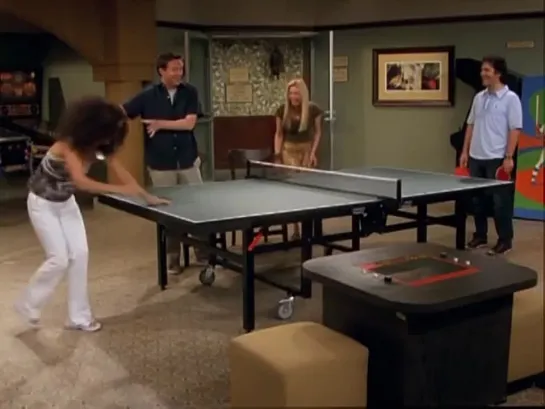 Friends blooper - What?))