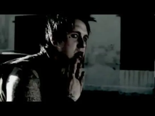 Papa Roach - Kick In The Teeth