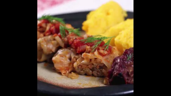 Sarmale - Romanian Cabbage Rolls