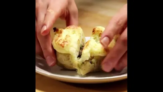 Shepherds Pie (Cottage Pie) Stuffed Potatoes