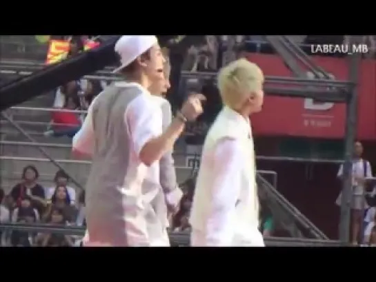 [Фанкам] 140607 GOT7 "Girls Girls Girls" на Dream Concert 2014, фокус на Бэмбэма.