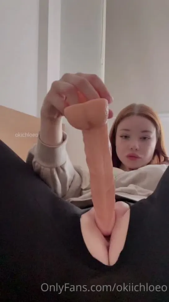 Okichloeo best dildo fuck ever ебу пьяную на вписке набухалась и дала в пизду Очень большой член в попу и пизду порвал презерват