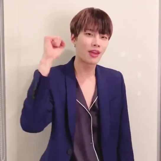 [181231] HELLO 2019 - 4 hours before - HOTSHOT CHOI JUNHYUK "HAPPY NEW YEAR"