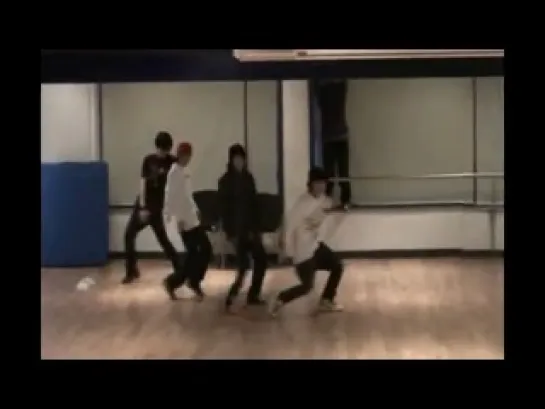 [PRE-DEBUT] BEAST-B2ST Dancing to 'Lovestoned' & 'Get In'