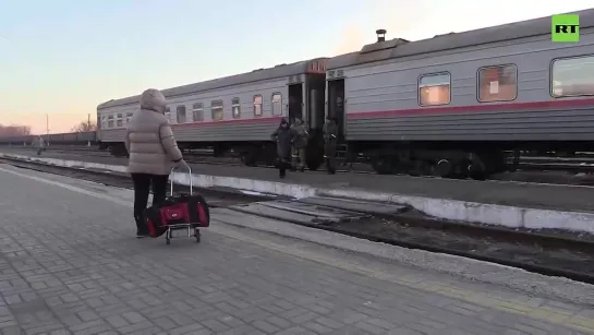 В Луганск прибыл первый за восемь лет поезд из освобождённого Старобельска