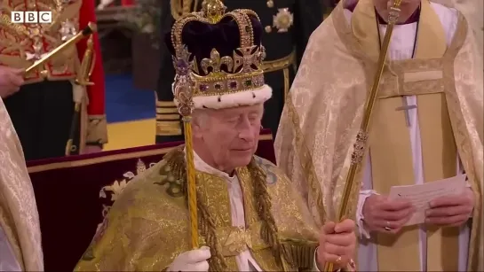 Moment HM King Charles III is crowned in Coronation ceremony - BBC News