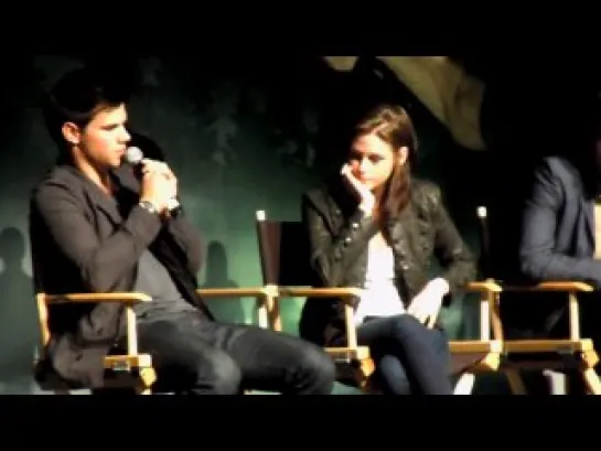 Taylor, Kristen and Rob LA Twi Tour