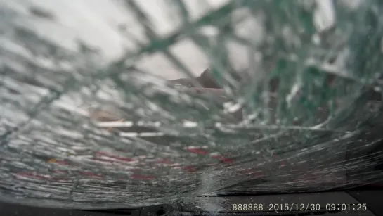 Ice Sheet Destroys Windshield Saab 9-5