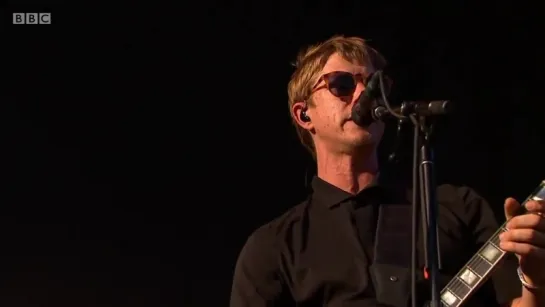 Interpol - Take You On A Cruise (live)