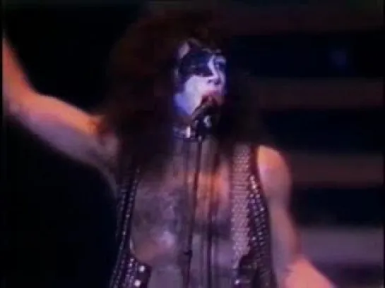 Kiss- Love Gun