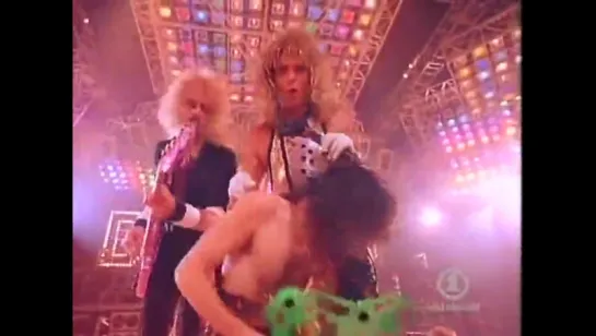 David Lee Roth - Yankee Rose (Official Video)