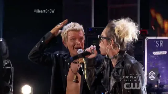 Billy Idol, Miley Cyrus - Rebel Yell (Live)