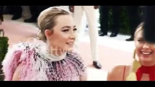 Saoirse Ronan and Maria Sharapova at the #METGala!