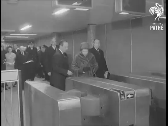 Queen Opens New Victoria Line (1969)