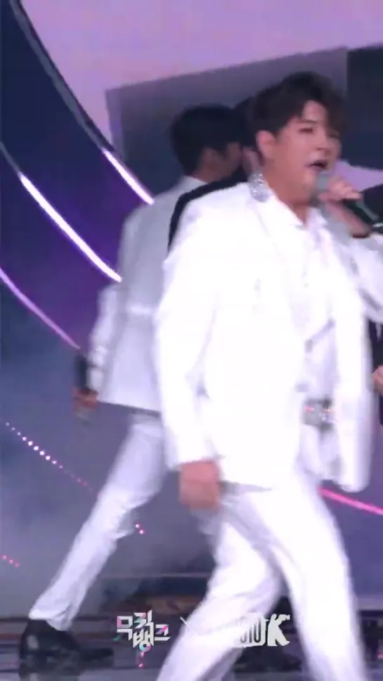 [K-Fancam] 슈퍼주니어 시원 직캠 Sorry Sorry (Super Junior SIWON Fancam) l @MusicBank 19_Full-HD_60fps