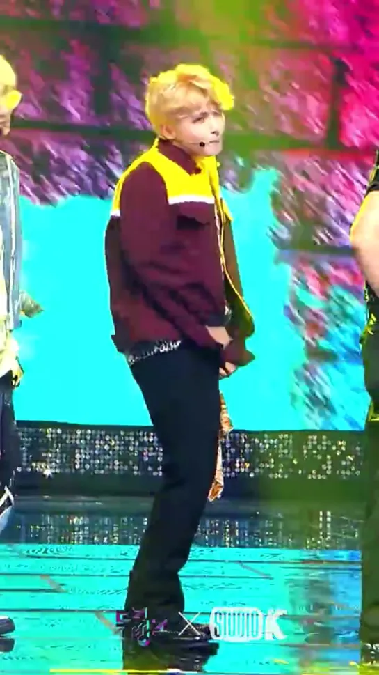 [K-Fancam] 슈퍼주니어 려욱 직캠 SUPER Clap (Ryeo Wook Fancam) l @MusicBank 191018_Full-HD