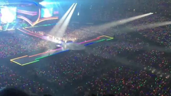 150315 Shinee в Tokyo Dome. 1000 years (Lights ver.)